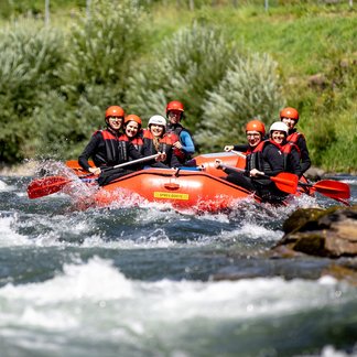 Rafting mit der Murauer Gästekarte © TV Murau | Tom Lamm. Rafting mit der Murauer Gästekarte © TV Murau | Tom Lamm.
