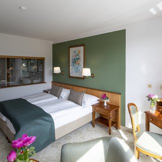 Hotel Gartenzimmer 4* im Hotel Lercher Hotel Gartenzimmer 4* im Hotel Lercher