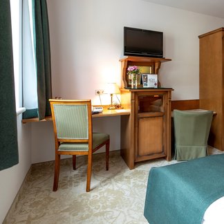 Tisch im Hotel Doppelzimmer 4* im Hotel Lercher