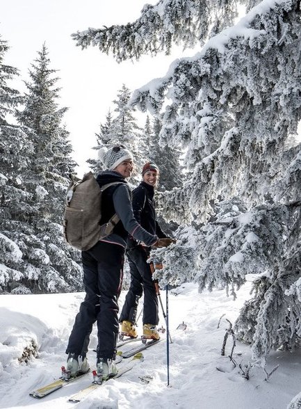 Freundinnen Tage im Winter