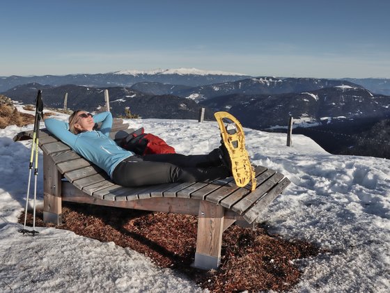 Rast beim Winterwandern auf der Frauenalpe (c) WEGES