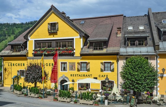 Hausansicht Hotel Gasthof Lercher