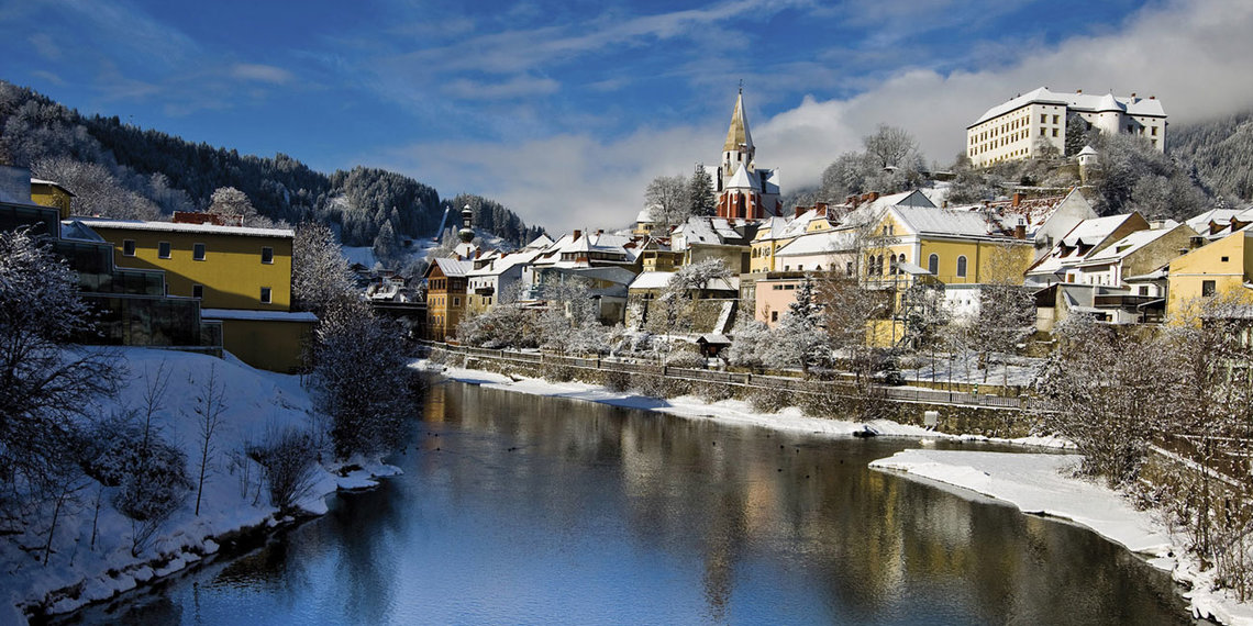 Stadt Murau im Winter in der Steiermark © TVB Murau